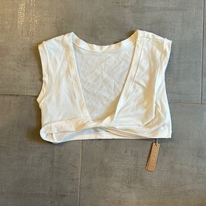 Nwt skims twist tank in marble